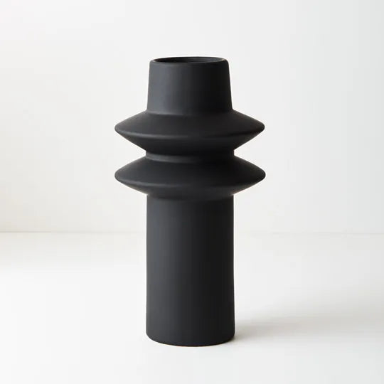 Lucena Vase Black